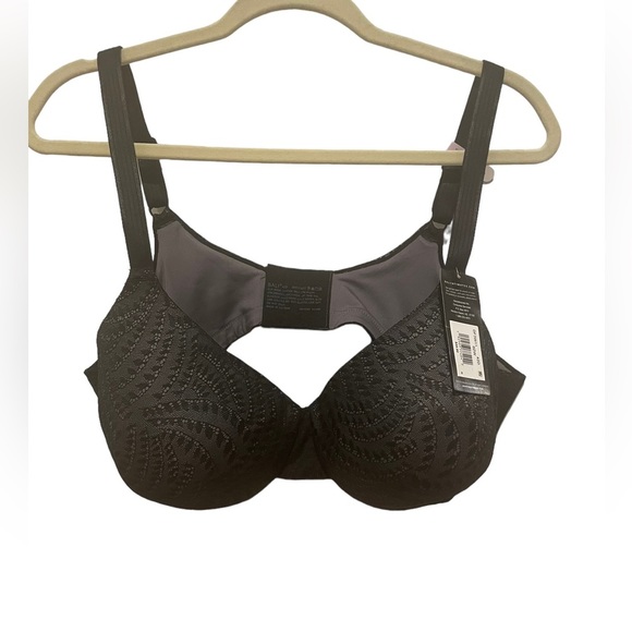 Bali Other - Bali Intimates Bra Size 42D Black with pretty lace overlay NWT